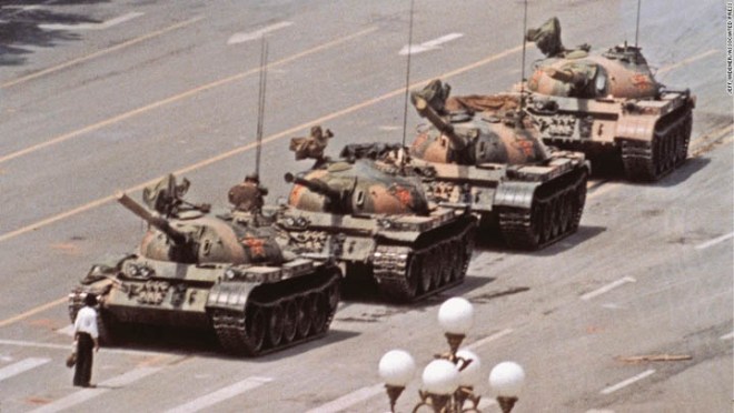 Chimerica_tank man